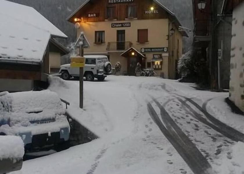 Auvergne-Rhone-Alpes Saint-Francois-Longchamp Exterior Detail