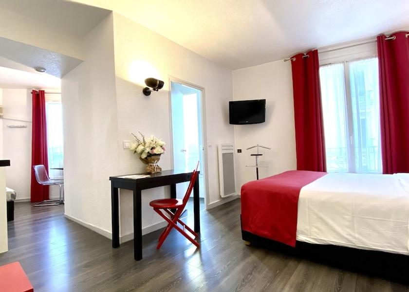 Ile-de-France Boulogne-Billancourt Room