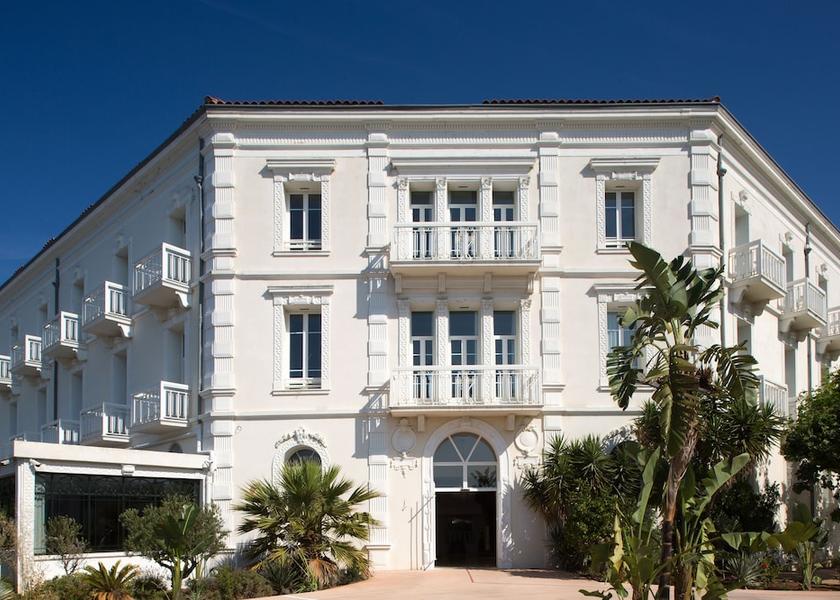 Provence-Alpes-Côte d'Azur La Seyne-sur-Mer Front of property