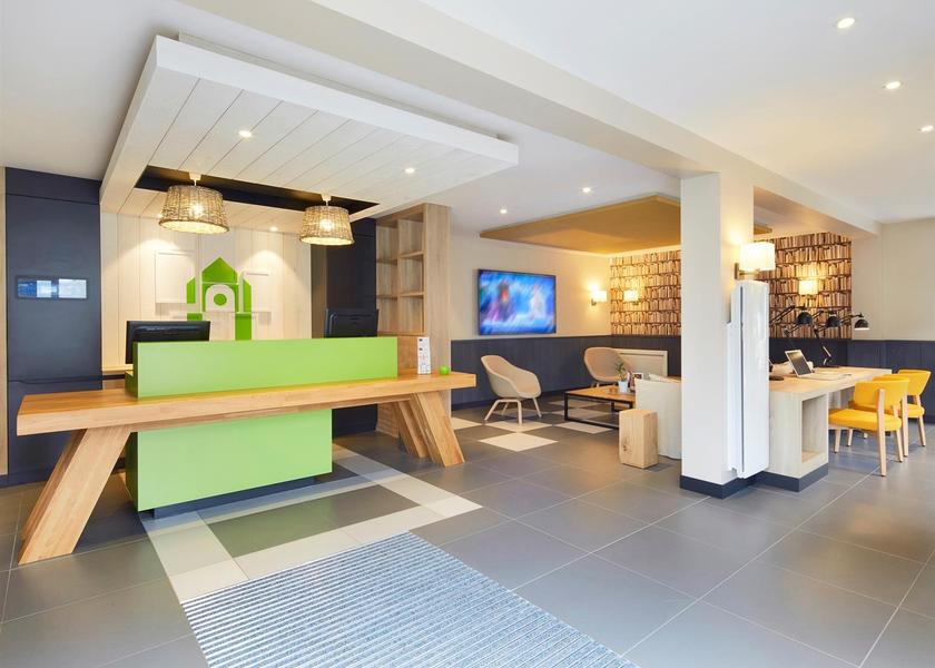 Pays de la Loire Arnage Public Areas