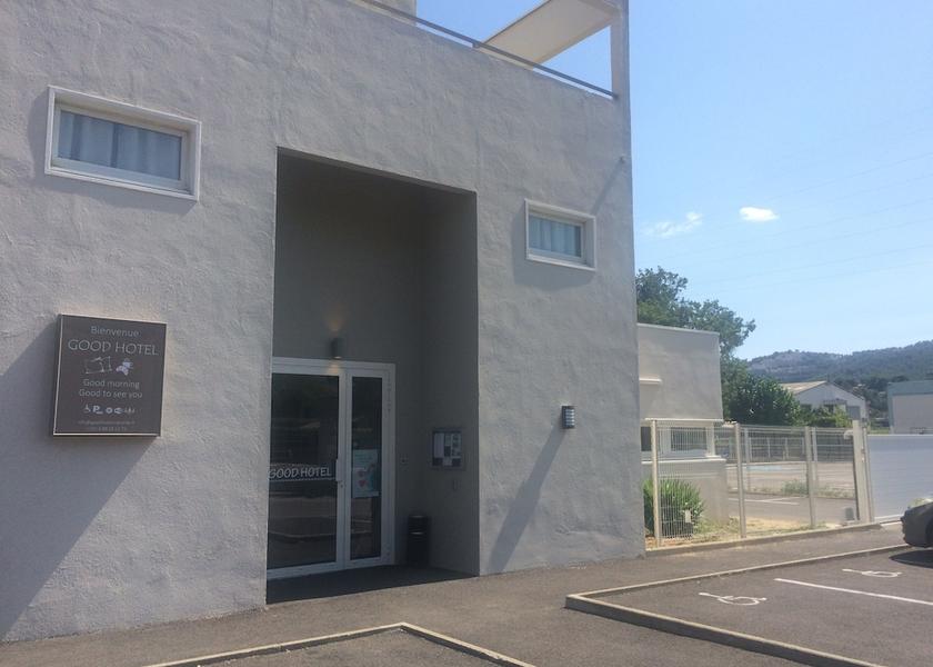 Provence - Alpes - Cote d'Azur La Penne-sur-Huveaune Parking