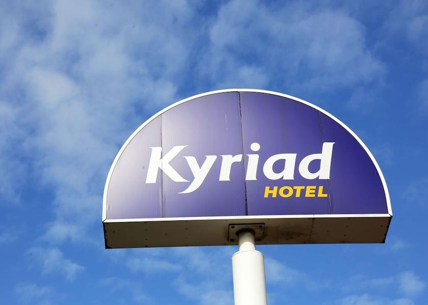 Ile-de-France Les Ulis Exterior Detail