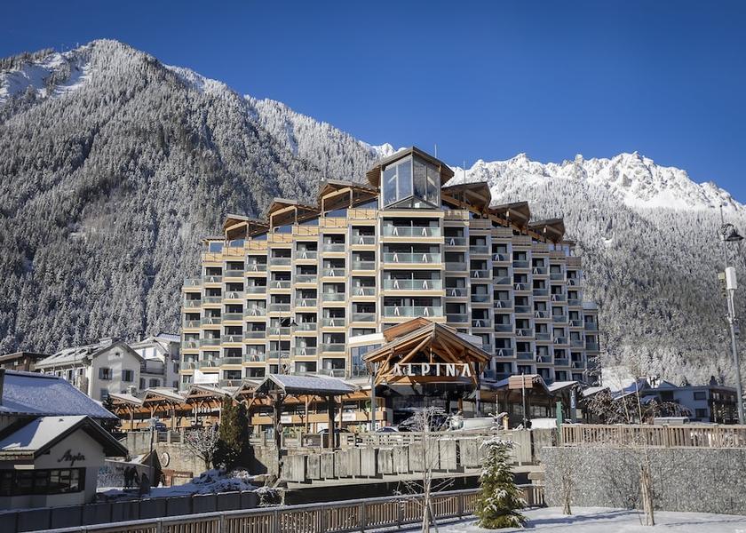 Auvergne-Rhone-Alpes Chamonix-Mont-Blanc Primary image