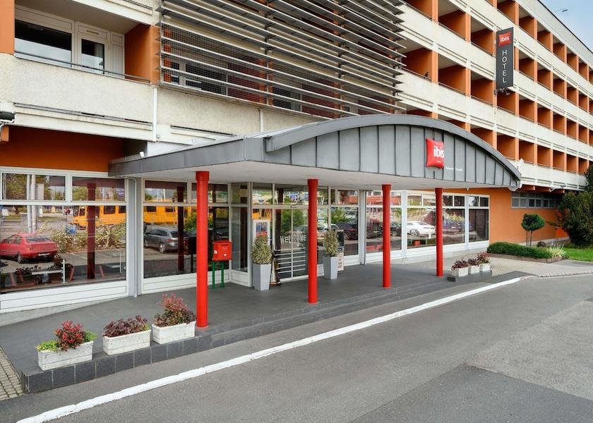  Budapest Exterior Detail