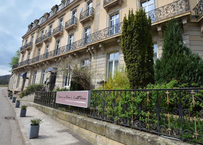Grand Est Plombieres-les-Bains Facade