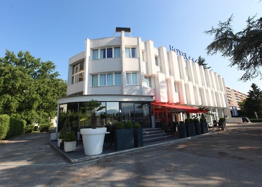 Auvergne-Rhone-Alpes Meylan Entrance