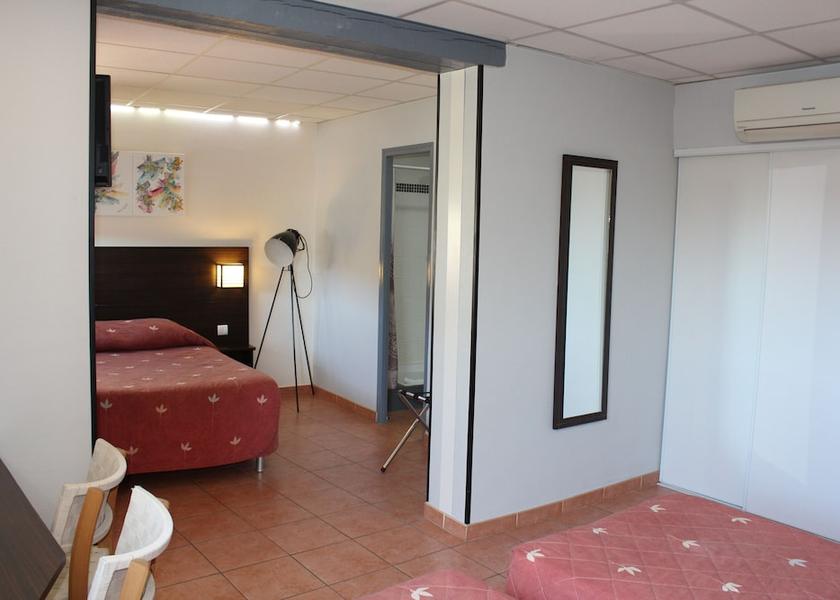 Provence-Alpes-Côte d'Azur Chateauneuf-les-Martigues Room
