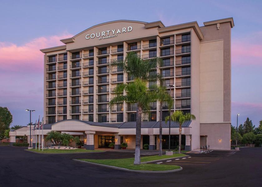 California Monrovia Hotel Exterior