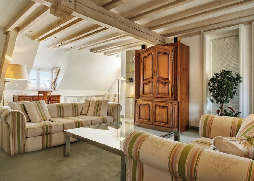 Grand Est Obernai Living area