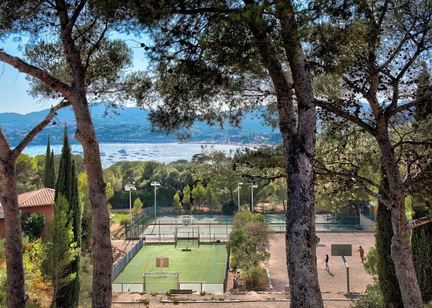 Provence - Alpes - Cote d'Azur Saint-Raphael Tennis Court