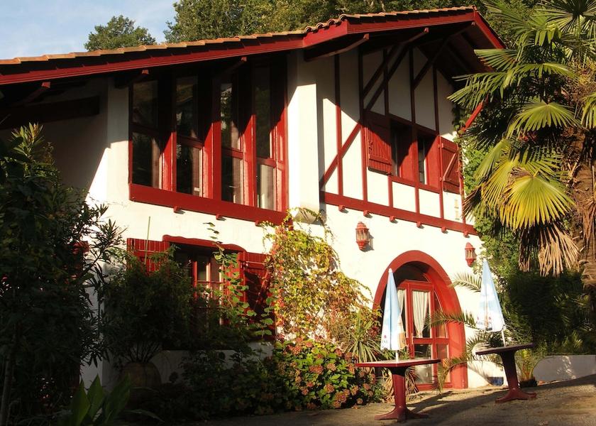Nouvelle-Aquitaine La Bastide-Clairence Facade