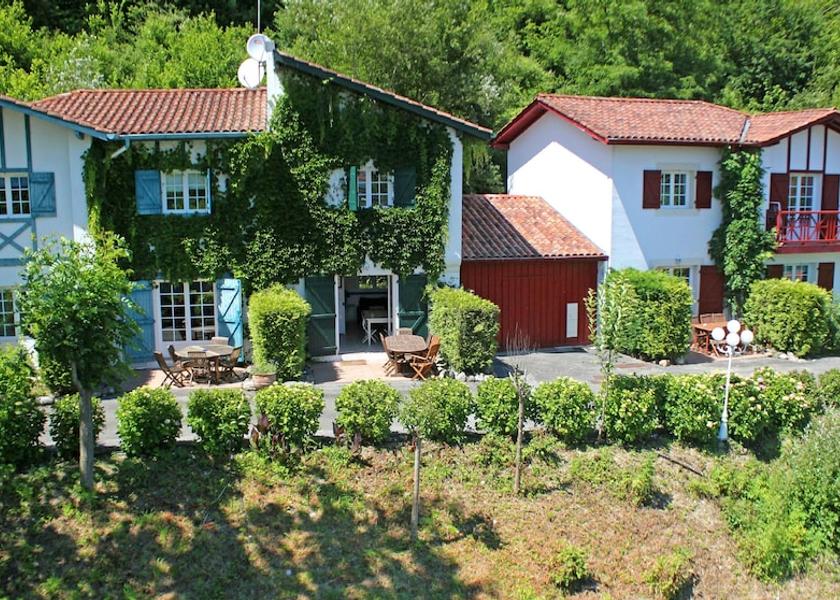 Nouvelle-Aquitaine La Bastide-Clairence Exterior