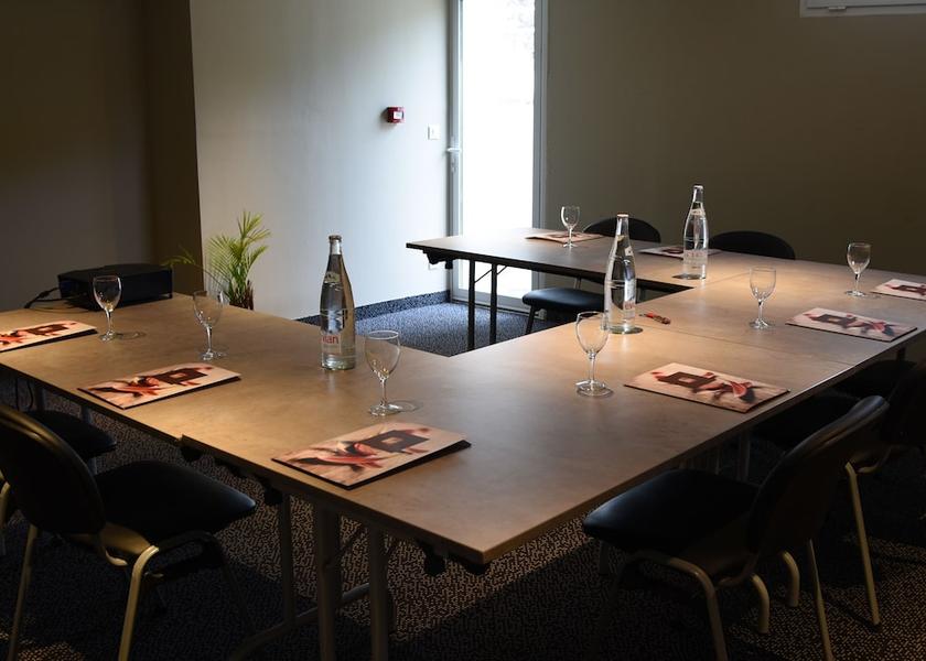 Occitanie Saint-Jean-de-Vedas Meeting Room