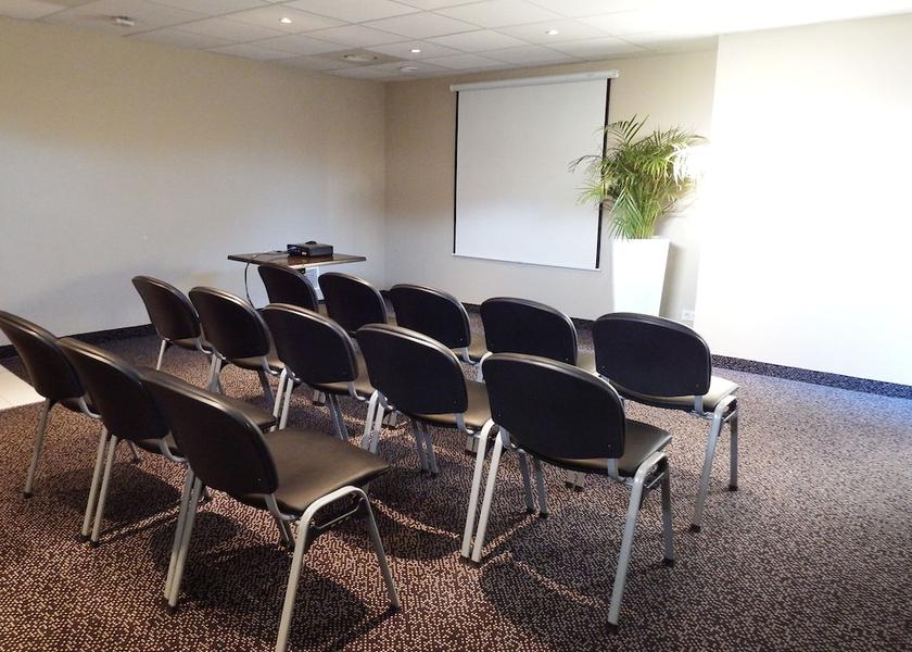 Occitanie Saint-Jean-de-Vedas Meeting Room