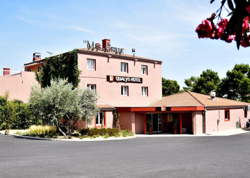 Occitanie Saint-Jean-de-Vedas Facade