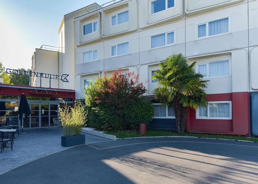 Ile-de-France Saint-Witz Exterior Detail