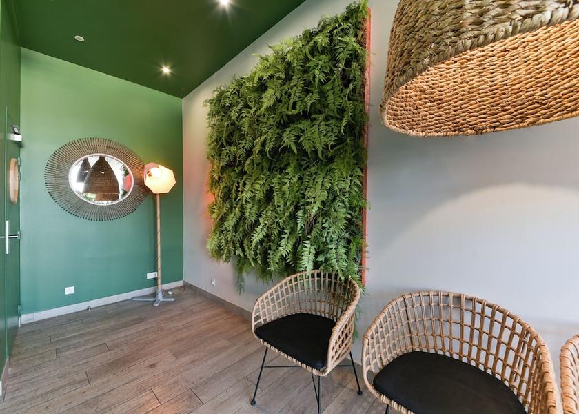 Ile-de-France Saint-Witz Lobby