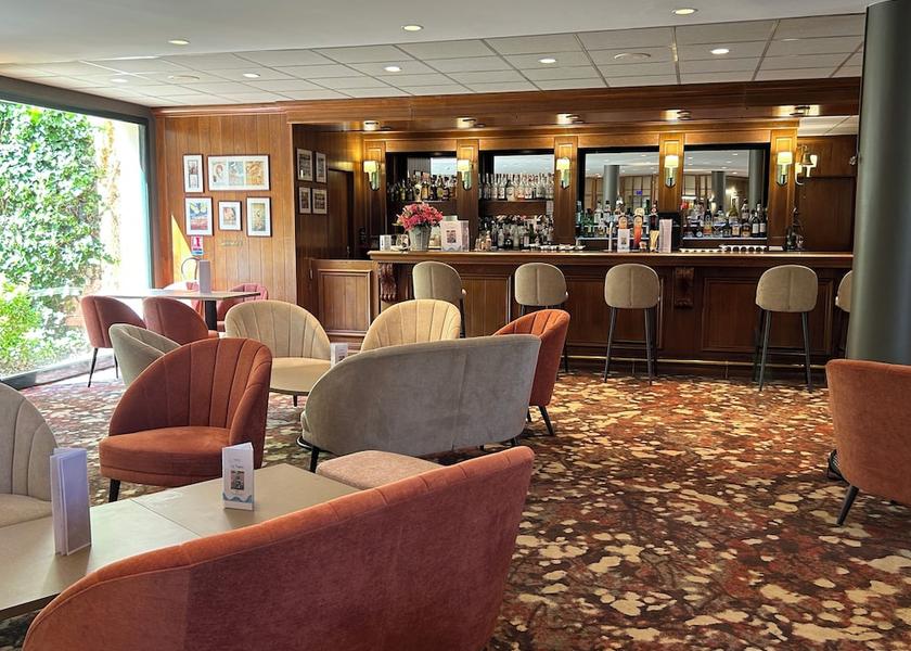 Hauts-de-France Neufchatel-Hardelot Bar (on property)