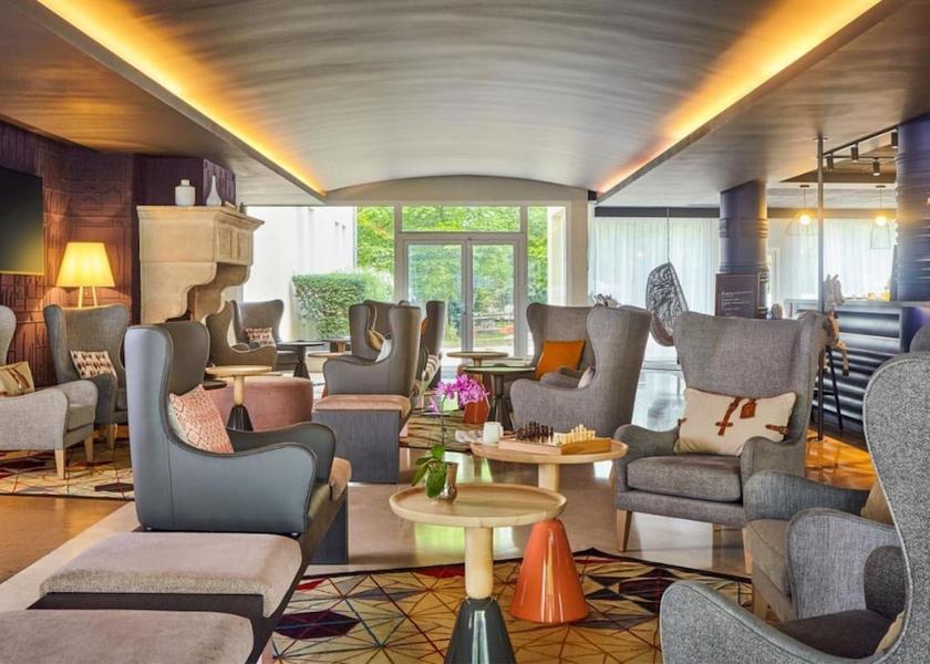 Ile-de-France Fontainebleau Reception