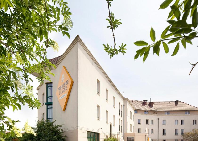 Ile-de-France Bussy-Saint-Georges entrance