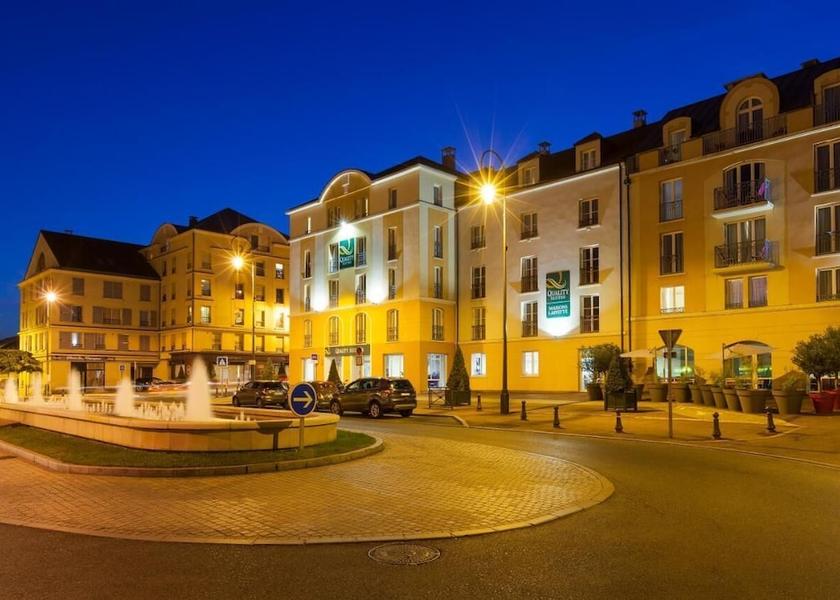 Ile-de-France Maisons-Laffitte Facade