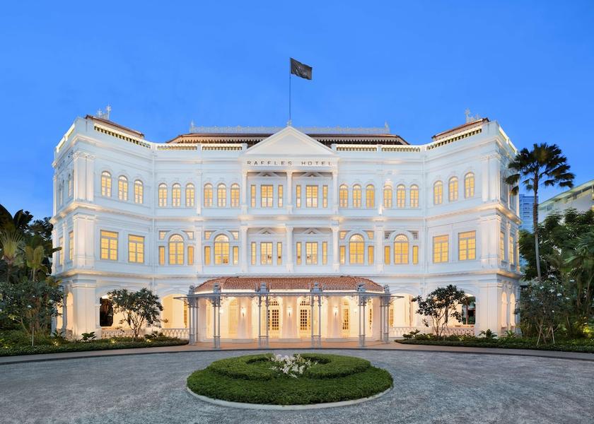  Singapore Exterior Detail