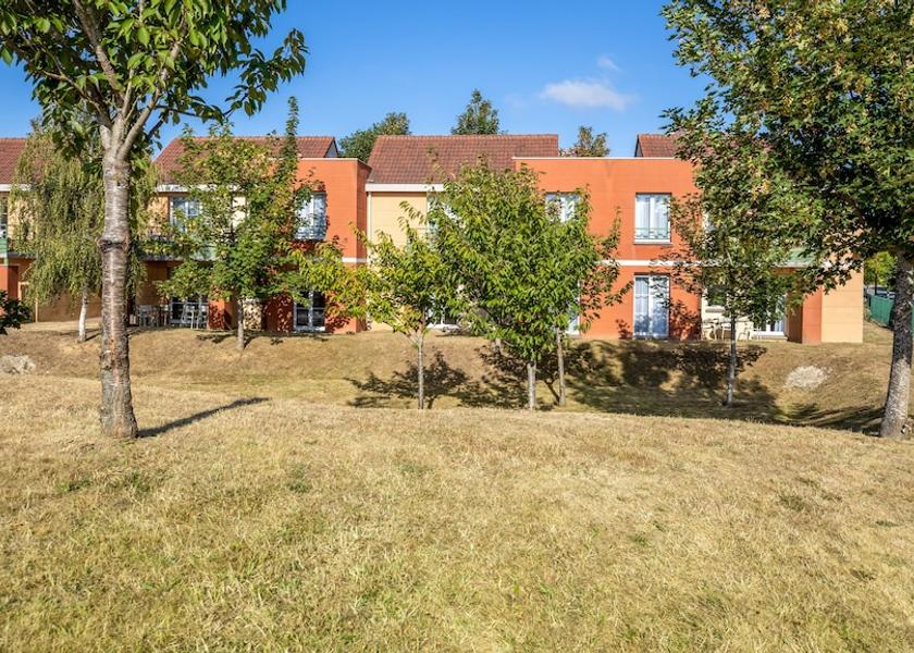 Ile-de-France Bois-d'Arcy Garden