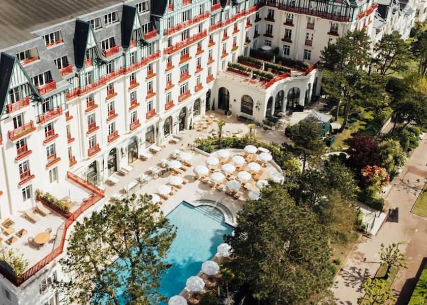 Pays de la Loire La Baule-Escoublac Exterior Detail