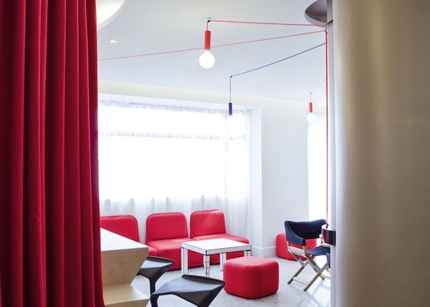 Ile-de-France Montreuil Lobby