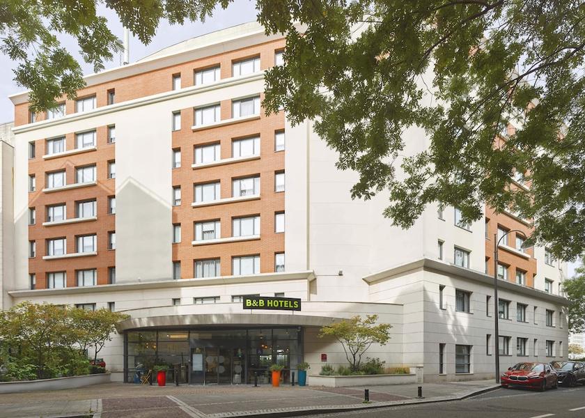 Ile-de-France Rueil-Malmaison Exterior Detail