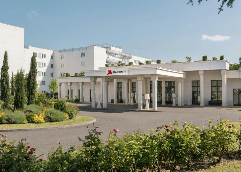 Île-de-France Roissy-en-France Hotel Exterior