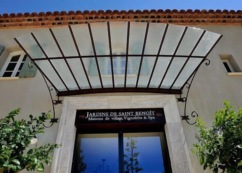 Occitanie Saint-Laurent-De-La-Cabrerisse Entrance