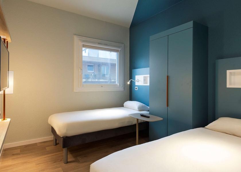 Auvergne-Rhone-Alpes Bourgoin-Jallieu Room