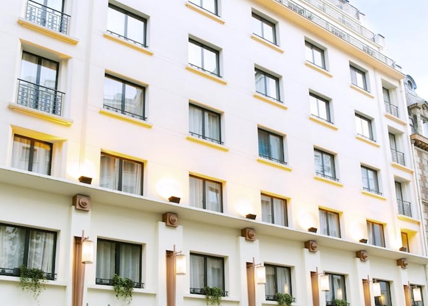 Île-de-France Paris Front of property