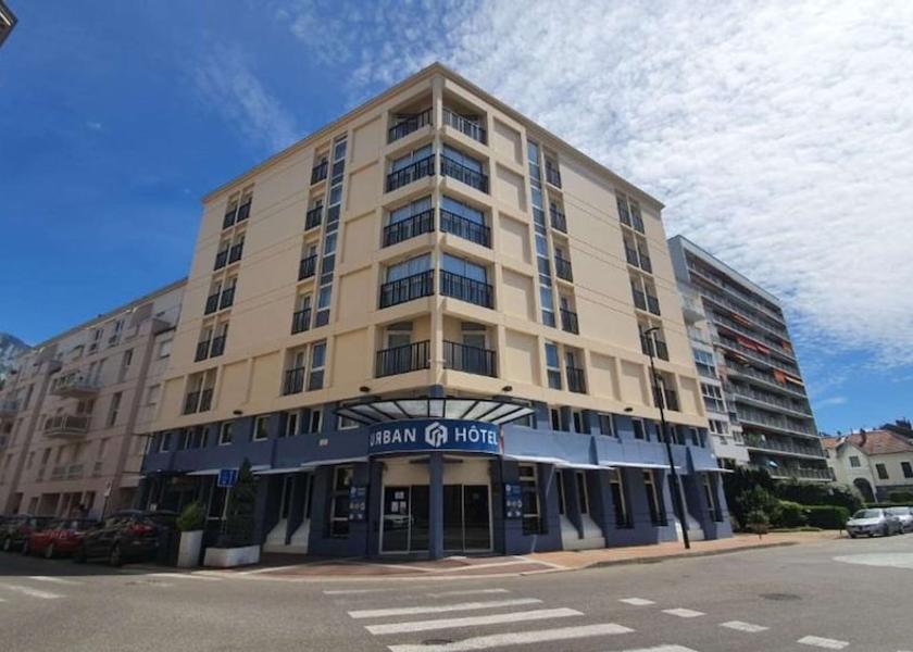 Auvergne-Rhone-Alpes Aix-Les-Bains Primary image