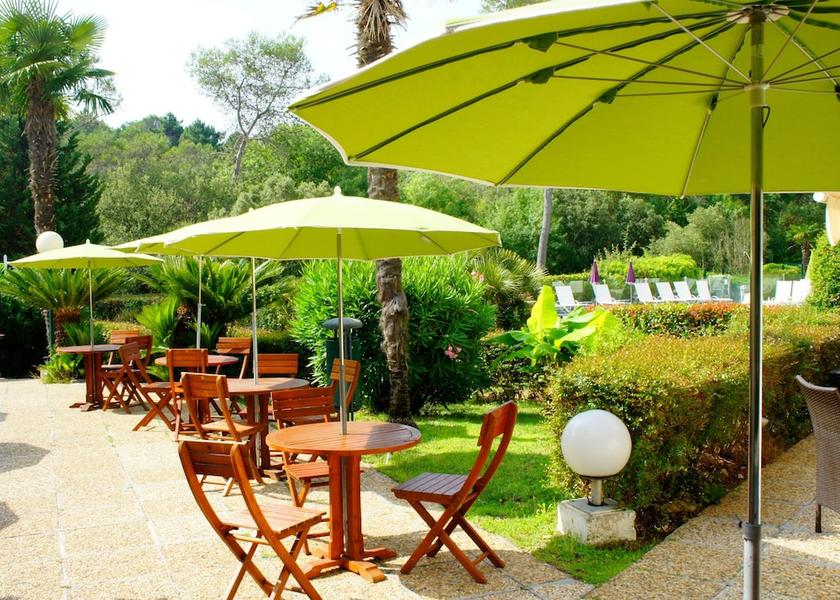 Provence-Alpes-Côte d'Azur Valbonne Terrace/patio