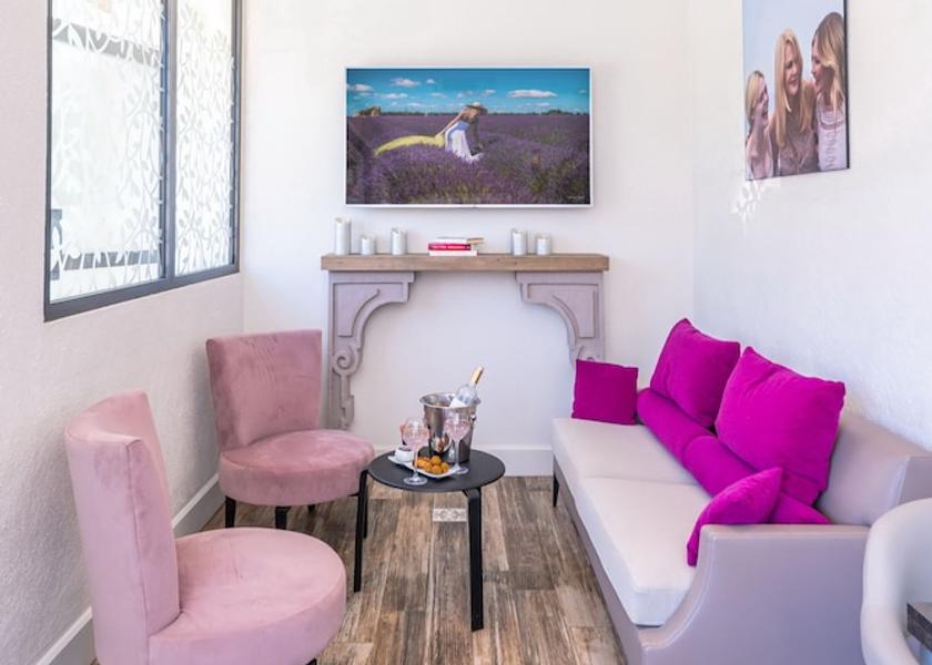 Provence - Alpes - Cote d'Azur Mougins Bar