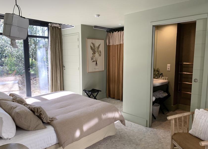 Nouvelle-Aquitaine Talence Room