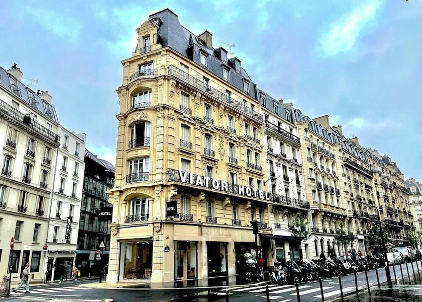 Île-de-France Paris Front of property