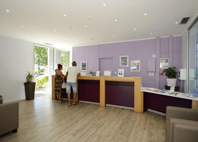 Occitanie Balaruc-les-Bains Reception