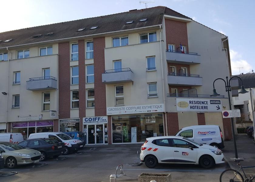 Hauts-de-France Margny-les-Compiegne Facade