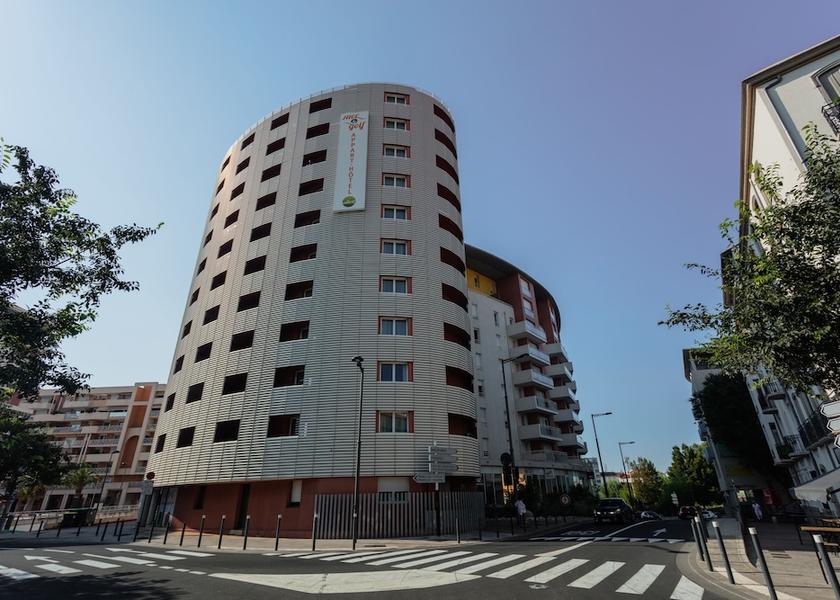 Occitanie Perpignan Exterior Detail