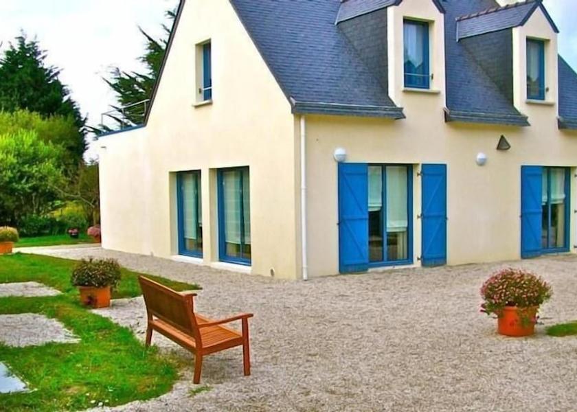Brittany Saint-Armel Exterior Detail