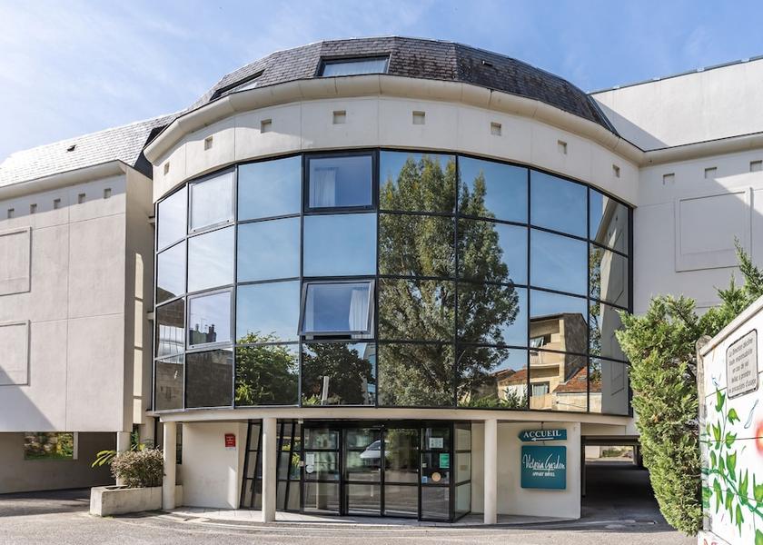 Nouvelle-Aquitaine Bordeaux Facade