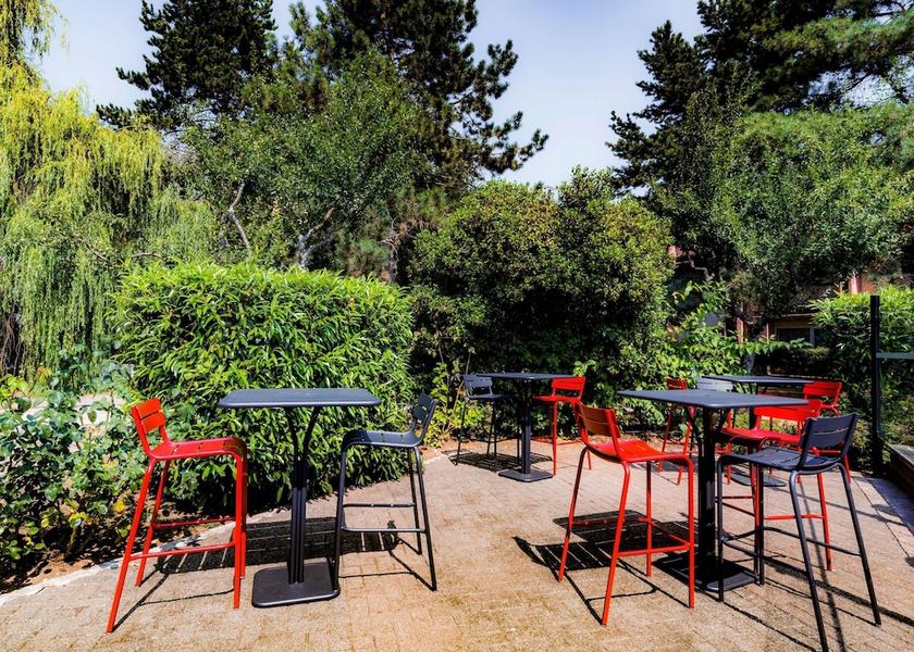 Grand Est Woippy Restaurant