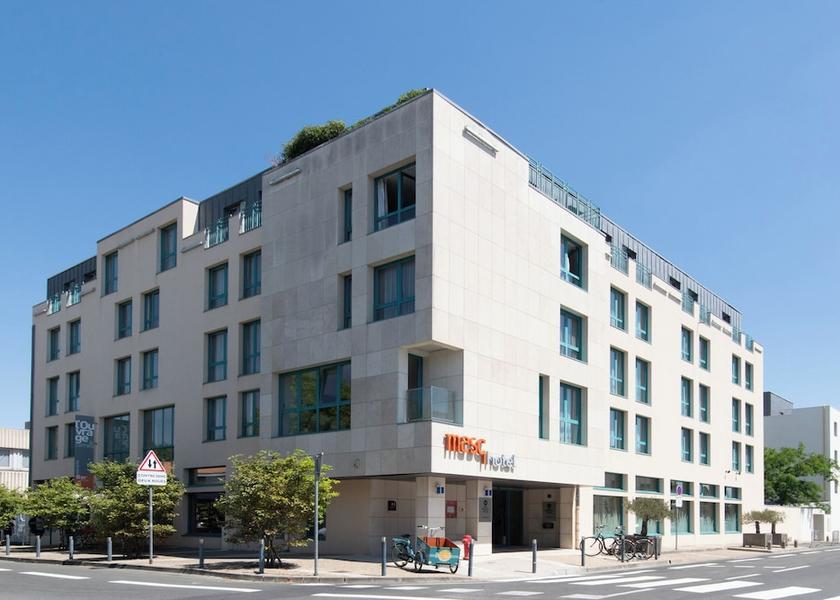 Nouvelle-Aquitaine La Rochelle Facade