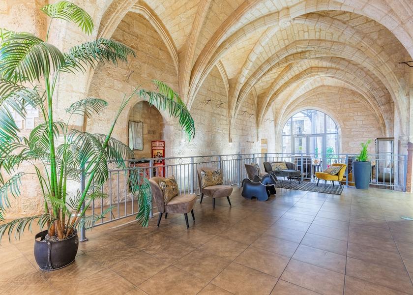 Nouvelle-Aquitaine Angouleme Reception