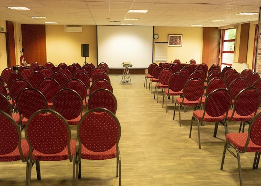Hauts-de-France Villeneuve-d'Ascq Meeting facility