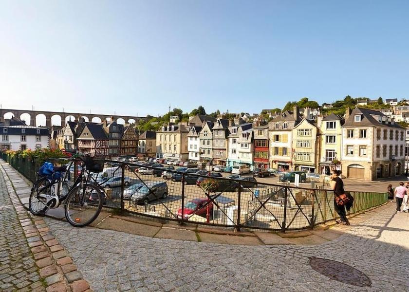 Brittany St.-Martin-des-Champs Hiking