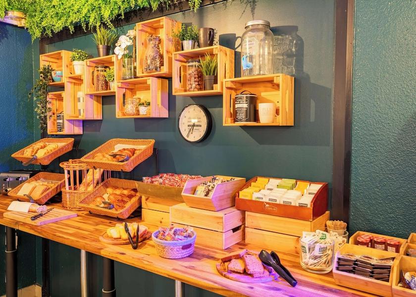 Hauts-de-France Rouvignies Breakfast Area